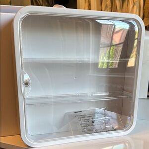 WHITE Figurine Display Case